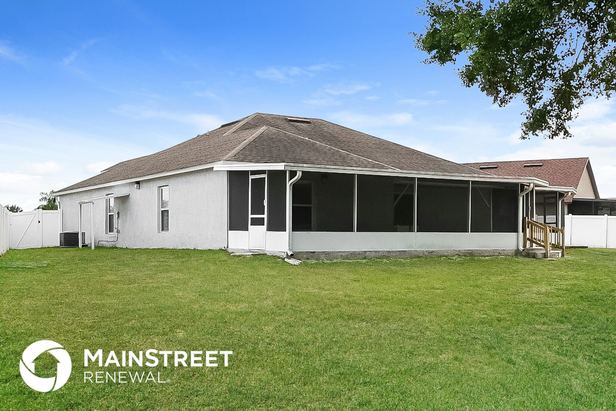 Building Photo - 4609 Doral Park Ave