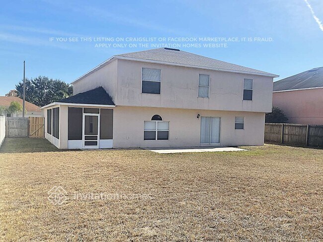 Building Photo - 833 Sun Ridge Village Dr