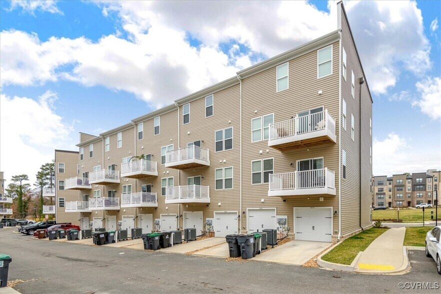 Building Photo - 2677 St Elias Dr