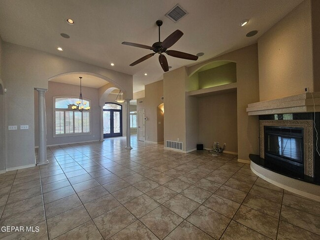 Building Photo - 6713 Capitan Ridge