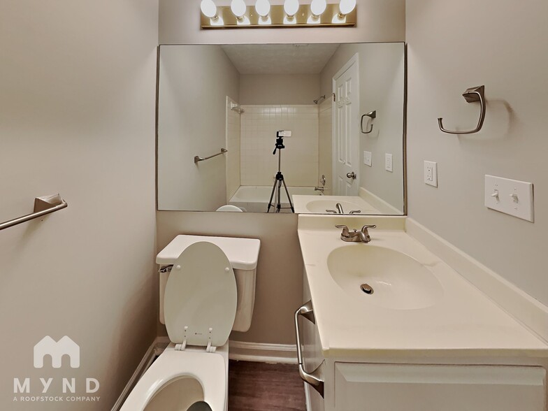 Building Photo - 1282 Whitlock Ridge Dr