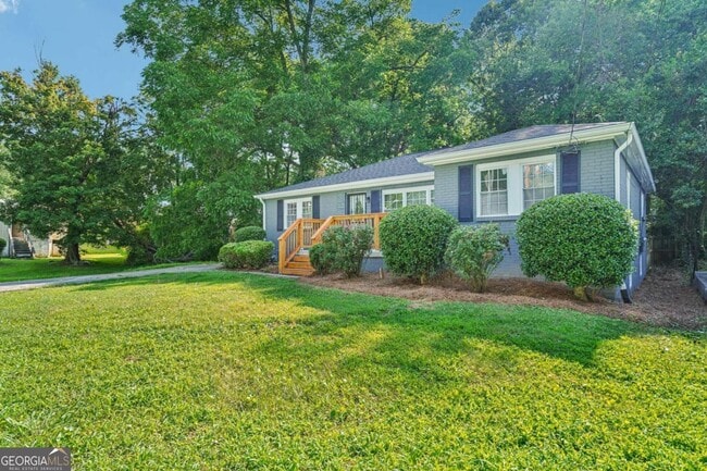 Building Photo - 125 Chappell Rd SW