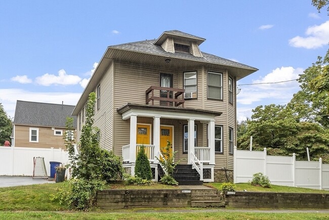 Building Photo - 27-29 Chadwick St