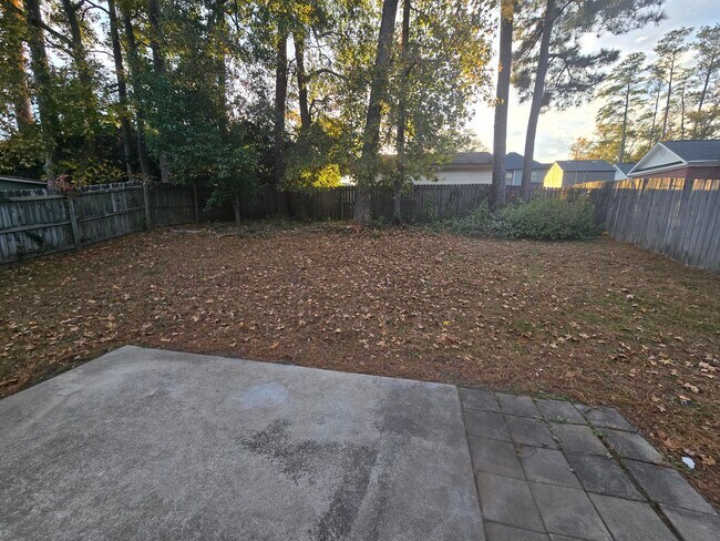 Building Photo - 496 Connemara Trail