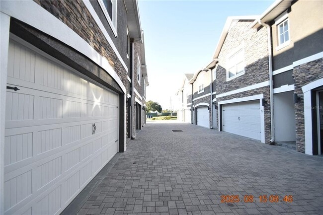 Building Photo - 6921 Interbay Blvd