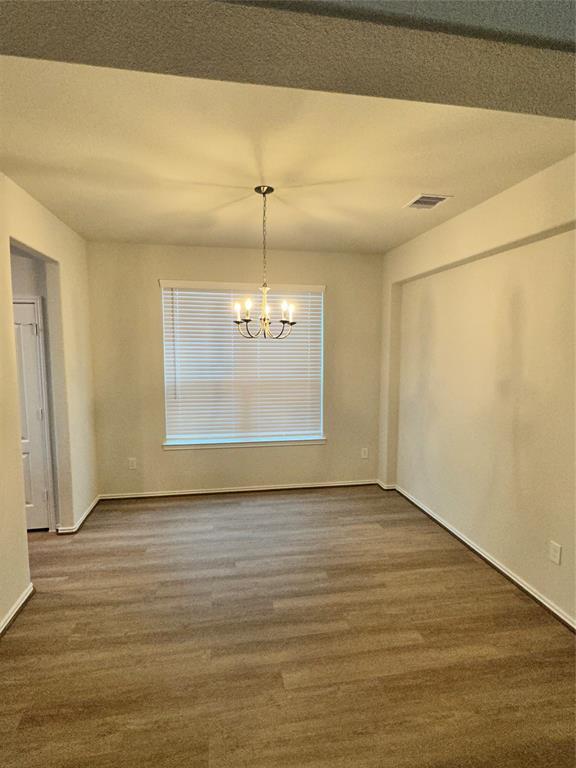 Building Photo - 652 Woodhaven Lks Dr