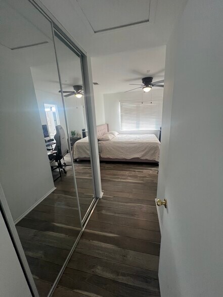 Building Photo - 9601 Sylmar Ave