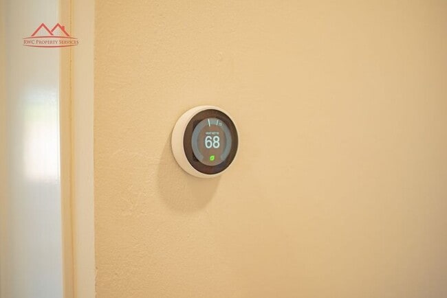 Building Photo - 1829 El Parque Ct