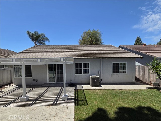 Building Photo - 14232 Matisse Ave