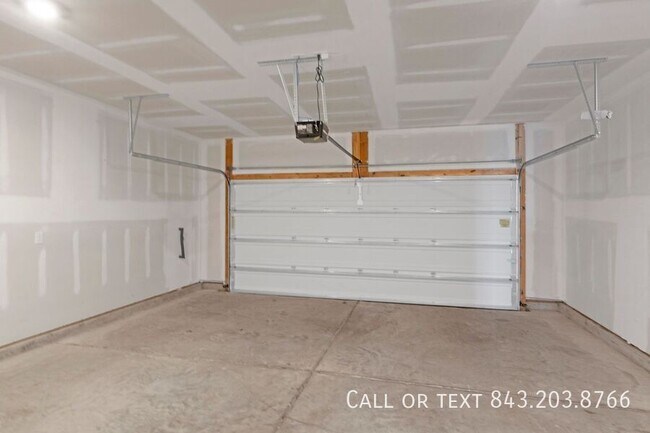 Building Photo - 148 Lagoona Dr