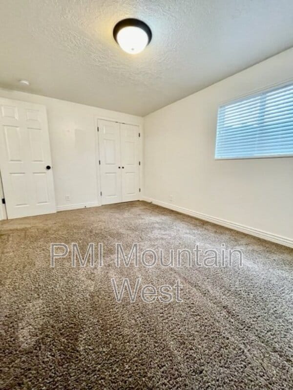 Building Photo - 2007 Nevada Cir