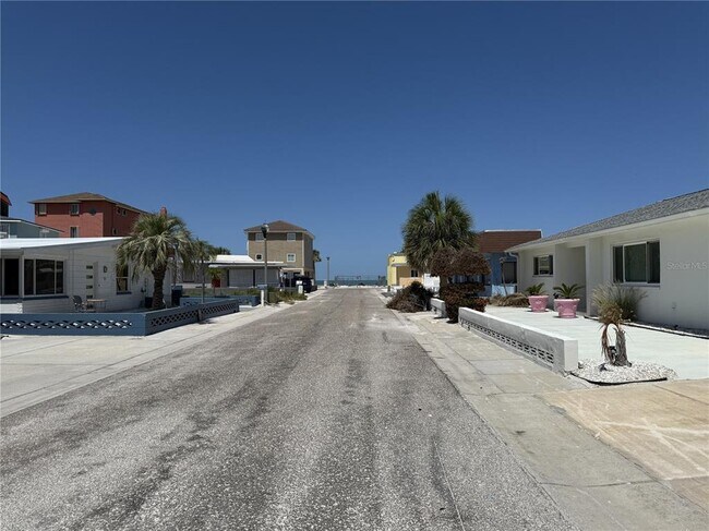 Building Photo - 17688 Gulf Blvd