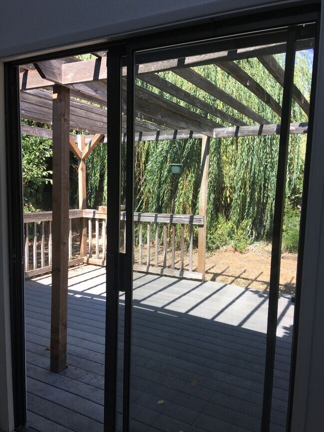 Building Photo - Cozy 2 Bedroom 1 bath in Philomath