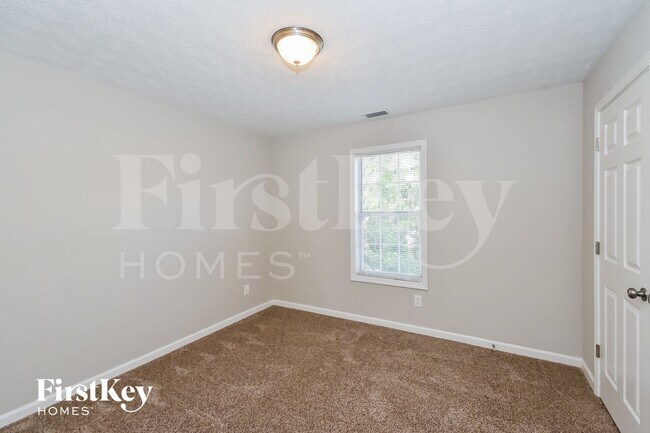Building Photo - 189 Bay Ct Dr