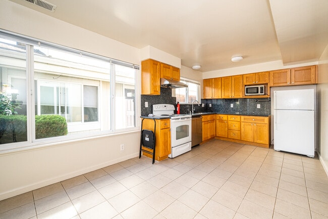 Building Photo - 1034 Shoal Dr