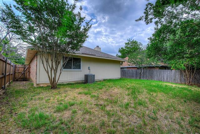 Building Photo - 6729 Windwillow Dr