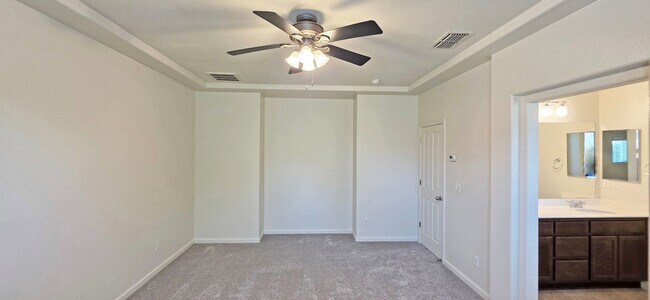 Building Photo - 845 Bronze Ln