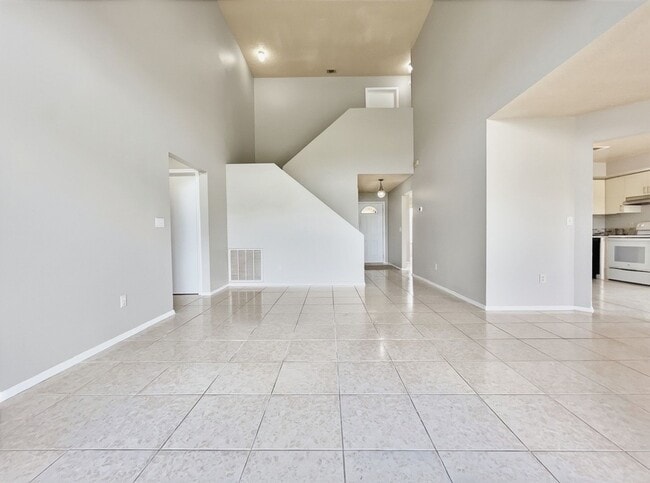 Building Photo - 4 Bedroom Upgraded Home for rent in Bermuda Bay