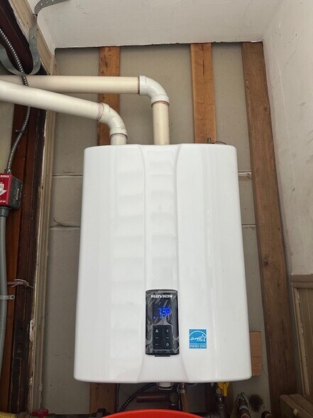 Tankless Hot Water Heater - 101 Avenue F