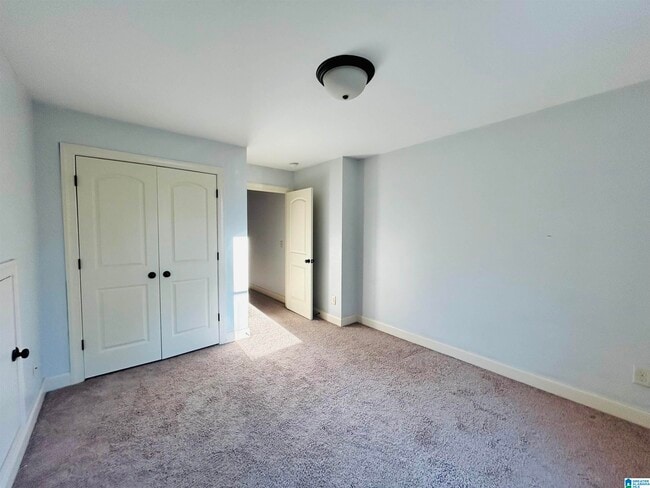 Building Photo - 3194 Paradise Acres