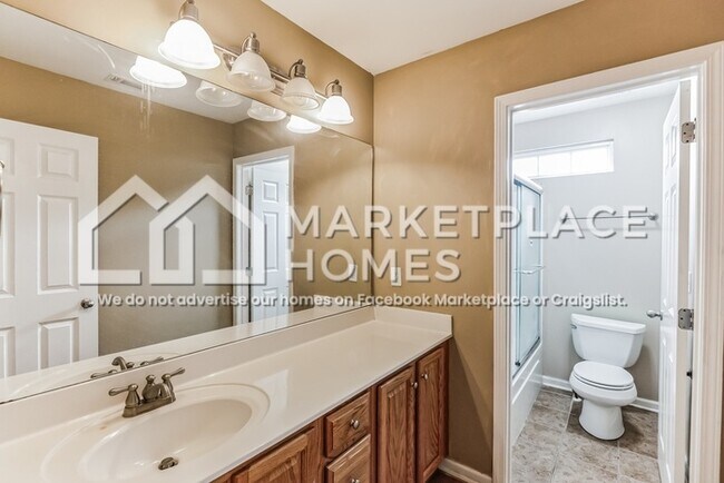 Building Photo - 5022 St Ives Dr