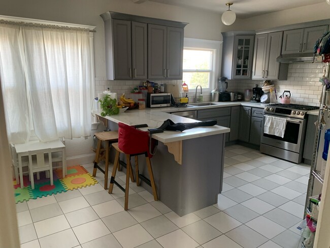 Building Photo - 692 62nd St