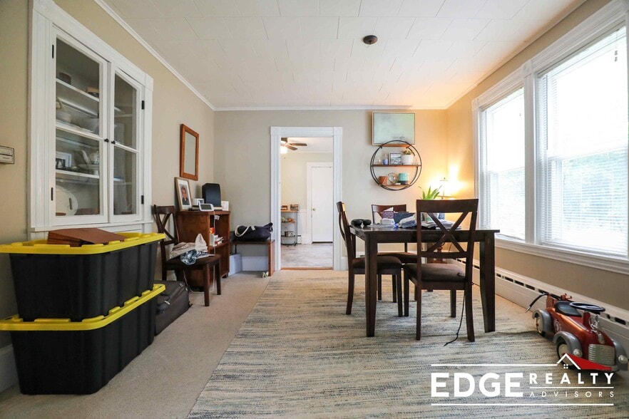 Building Photo - 24 Union St