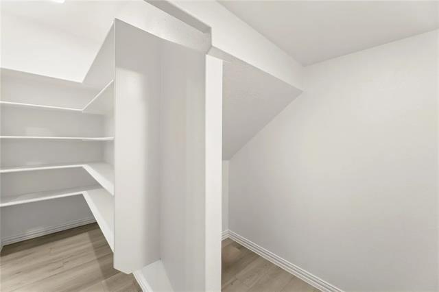 Building Photo - 212 Golden Run Dr