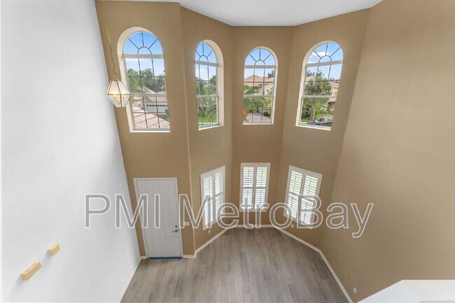 Building Photo - 10886 Cory Lake Dr