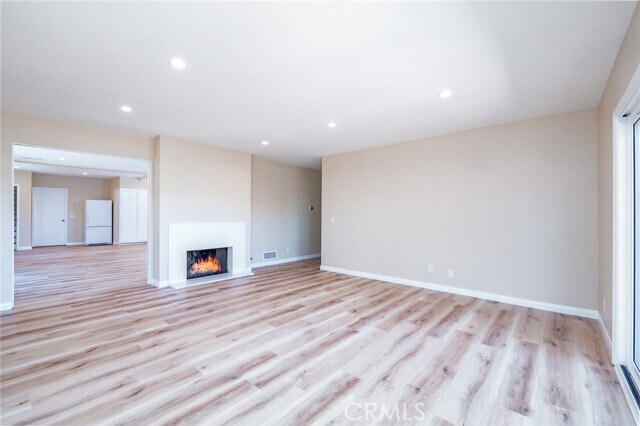 Building Photo - 804 Avenida Presidio