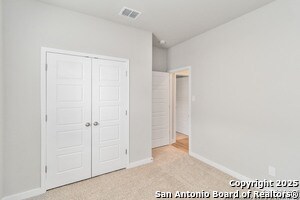 Building Photo - 415 Cross Barn Blvd