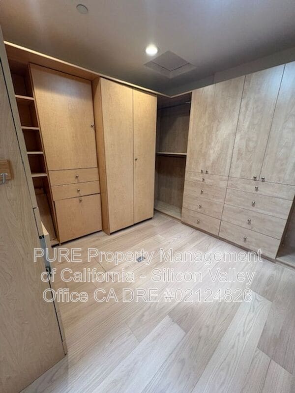 Building Photo - 1411 Floyd Ave