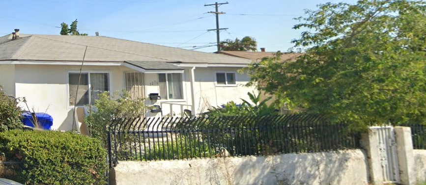Building Photo - 727 48th St