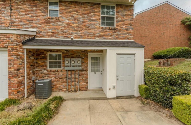 Building Photo - 2846 Walton Wy