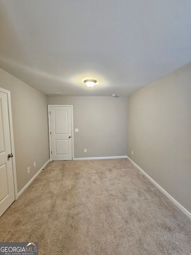 Building Photo - 808 Belfry Terrace