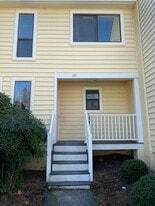 Building Photo - 1711 Early Settlers Rd