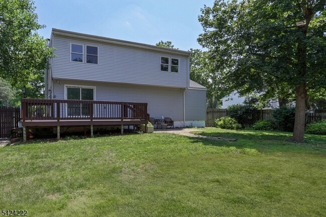 Building Photo - 85 Hollywood Ave