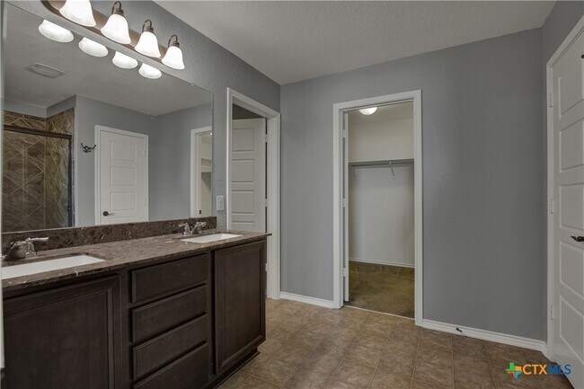 Building Photo - 4213 Gale Meadows