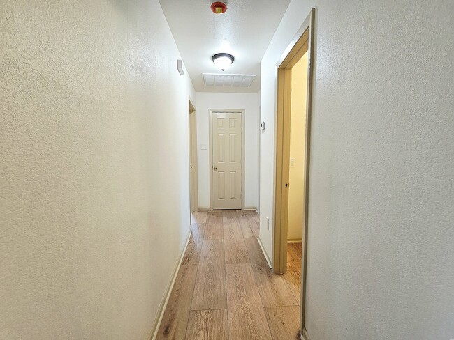 Building Photo - 1111 Belshire Rd