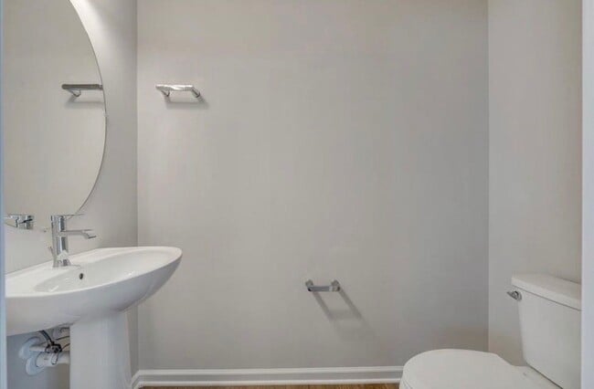 Building Photo - Brand New Townhouse Available for Rent