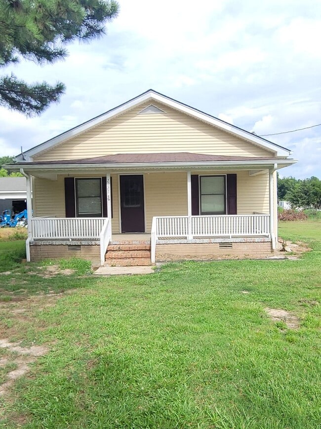 Primary Photo - 2727 Peanut Rd