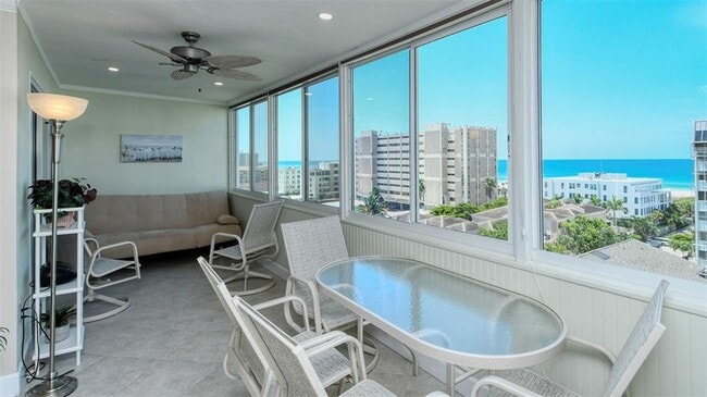 Building Photo - 1125 W Peppertree Dr