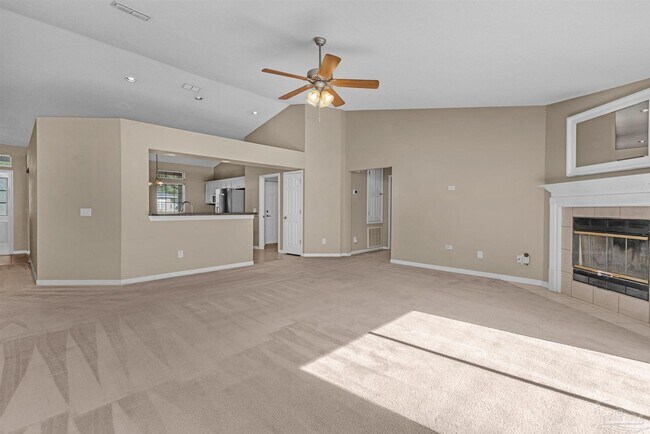 Building Photo - 1484 Longbranch Dr