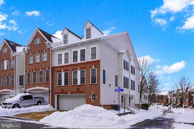 Building Photo - 20863 Cosworth Terrace