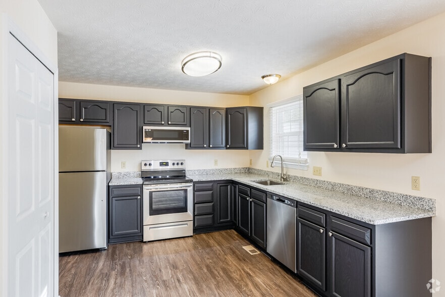 Walton Crossings 5001 Trail Side Ct PA 15644 Apartment Finder