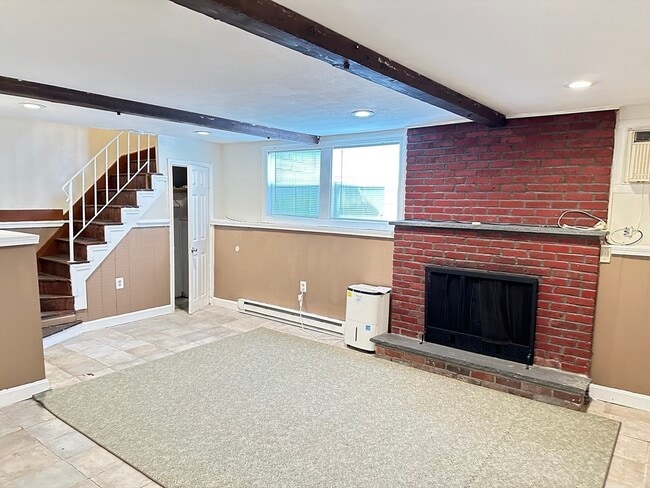 Building Photo - 33 Curry Cir