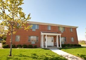 Primary Photo - Lincoln Park Apartments