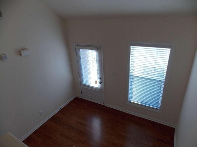 Building Photo - 267 Grenier Terrace NE