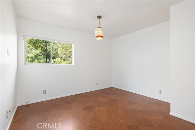 Building Photo - 3946 Alta Mesa Dr