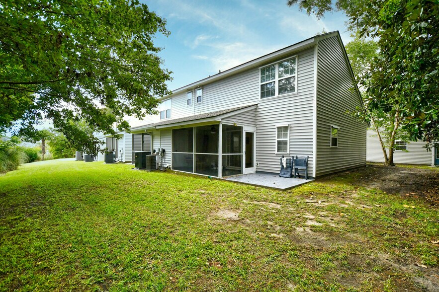 Building Photo - 1038 Portico Loop